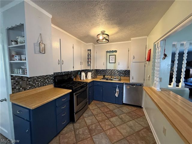268 Dowd Road, Elyria, OH 44035