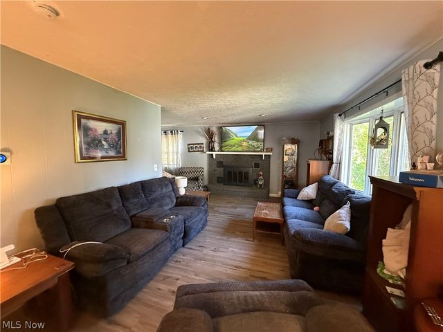 268 Dowd Road, Elyria, OH 44035