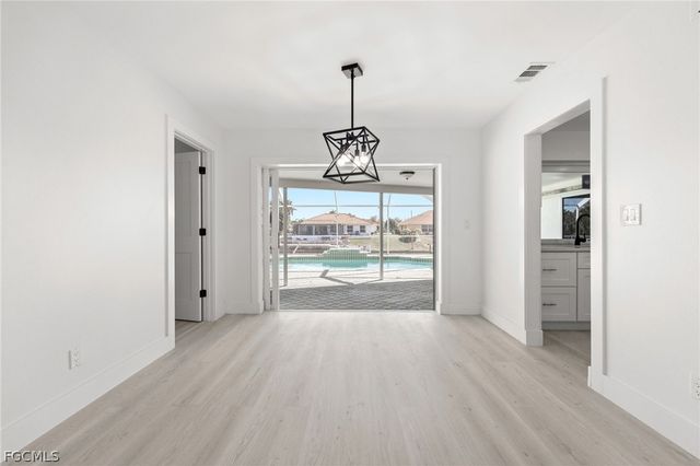 1124 SE 31st ST, Cape Coral, FL 33904