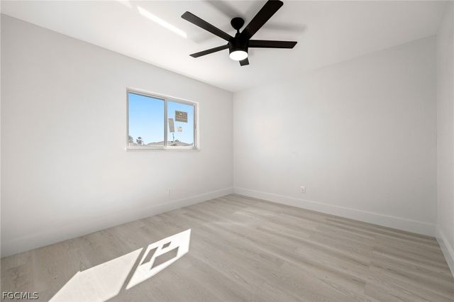 1124 SE 31st ST, Cape Coral, FL 33904