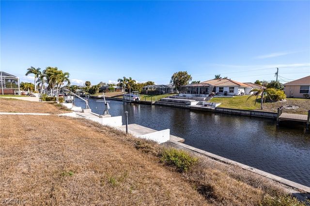 1124 SE 31st ST, Cape Coral, FL 33904