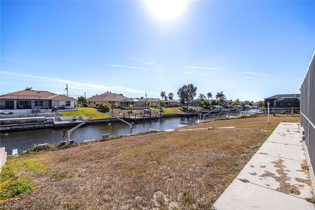 1124 SE 31st ST, Cape Coral, FL 33904