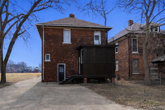 72 Pilgrim Street, Highland Park, MI 48203