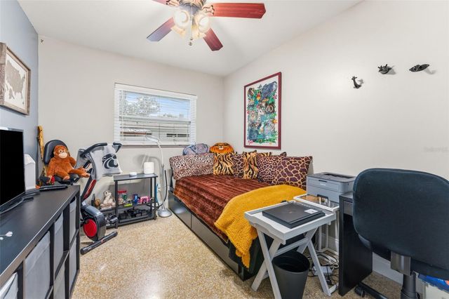 8018 N OLA AVENUE, Tampa, FL 33604