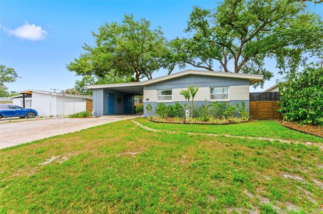 8018 N OLA AVENUE, Tampa, FL 33604