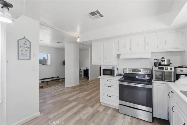 5885 Dos Palmas, Phelan, CA 92371