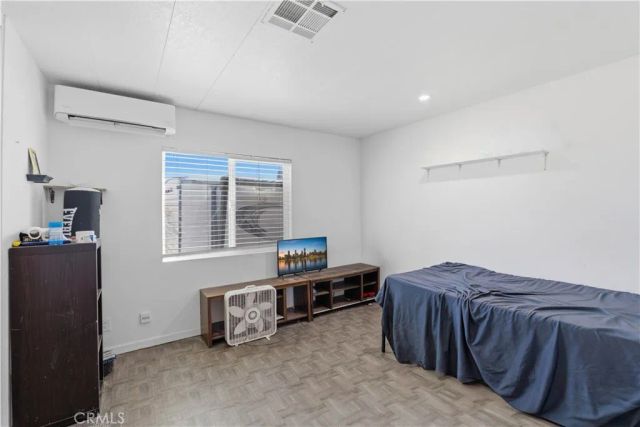 5885 Dos Palmas, Phelan, CA 92371