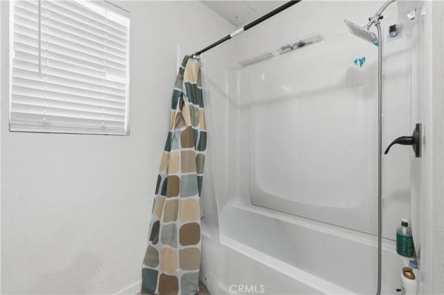5885 Dos Palmas, Phelan, CA 92371