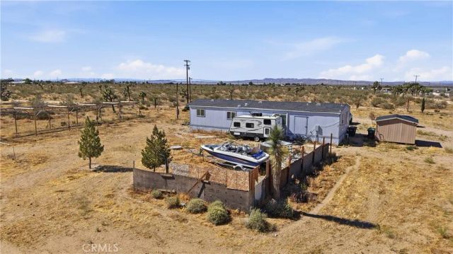 5885 Dos Palmas, Phelan, CA 92371