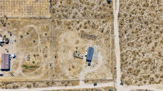5885 Dos Palmas, Phelan, CA 92371
