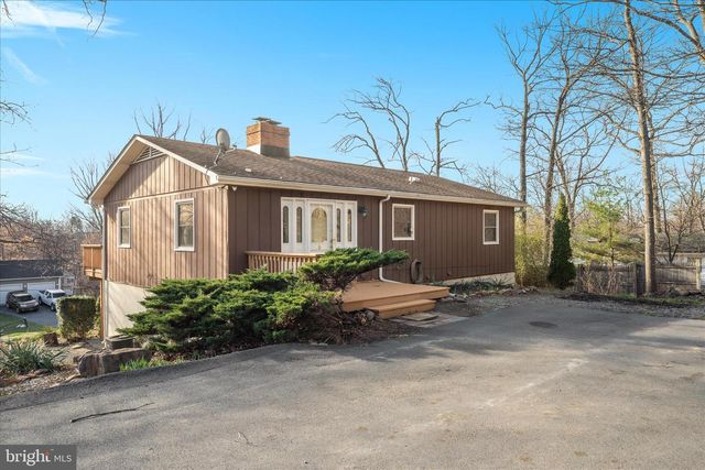 224 DOE TRL, Winchester, VA 22602