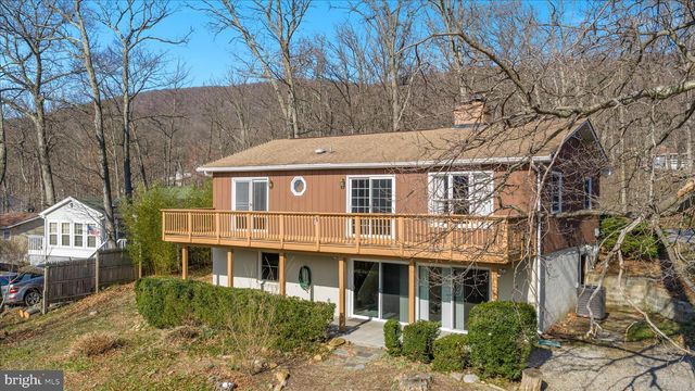 224 DOE TRL, Winchester, VA 22602