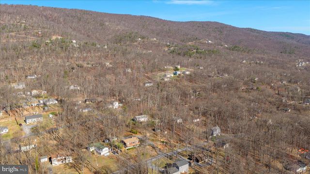 224 DOE TRL, Winchester, VA 22602