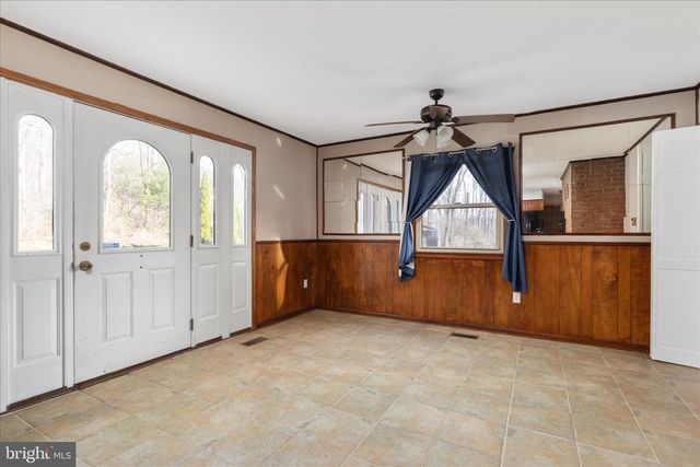 224 DOE TRL, Winchester, VA 22602