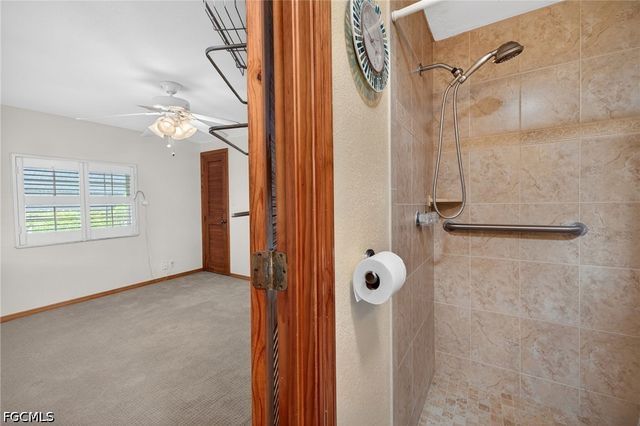30 Aloe ST, Alva, FL 33920
