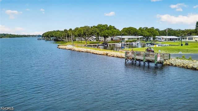 30 Aloe ST, Alva, FL 33920