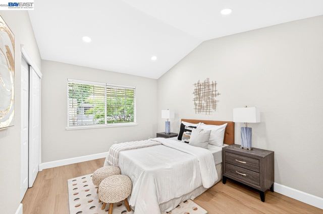 7361 Stonedale Dr, Pleasanton, CA 94588
