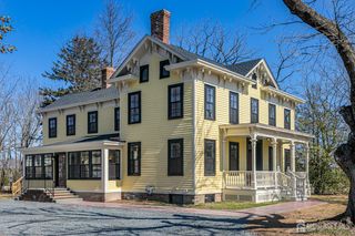 784 Ridge Road, South Brunswick, NJ 08852