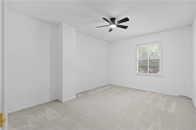 14518 W 91st Street, Lenexa, KS 66215