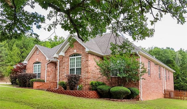 351 Channel Circle, Russellville, AR 72802