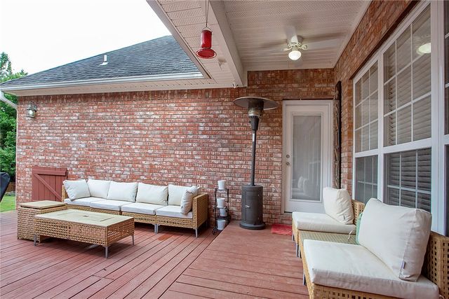 351 Channel Circle, Russellville, AR 72802