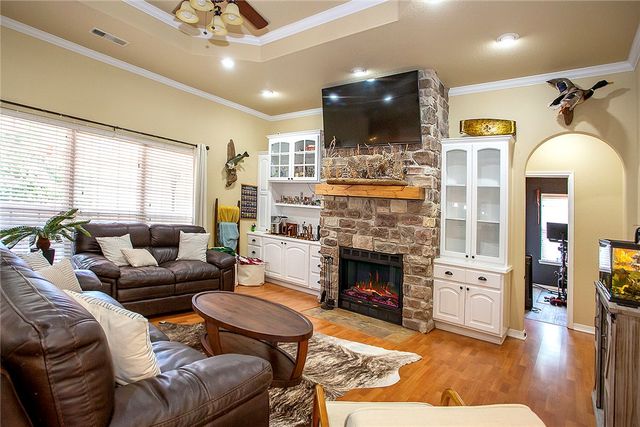 351 Channel Circle, Russellville, AR 72802