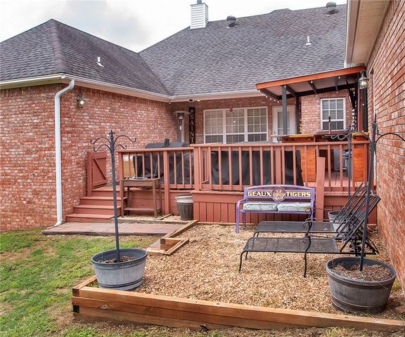 351 Channel Circle, Russellville, AR 72802
