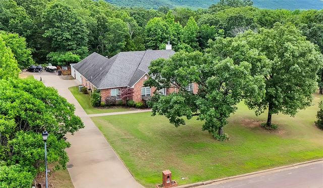 351 Channel Circle, Russellville, AR 72802
