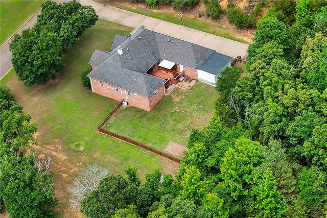 351 Channel Circle, Russellville, AR 72802