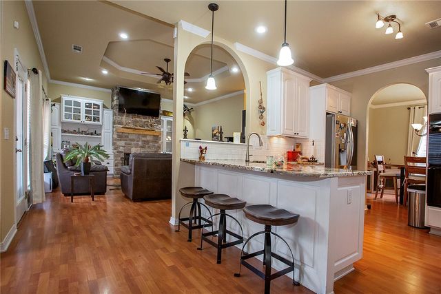 351 Channel Circle, Russellville, AR 72802