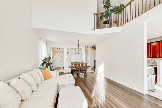 662 Elizabeth Court, Romeoville, IL 60446