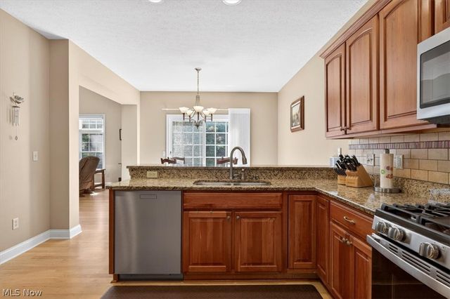 122 Haskell Drive, Bratenahl, OH 44108