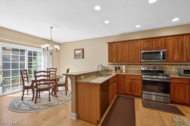 122 Haskell Drive, Bratenahl, OH 44108