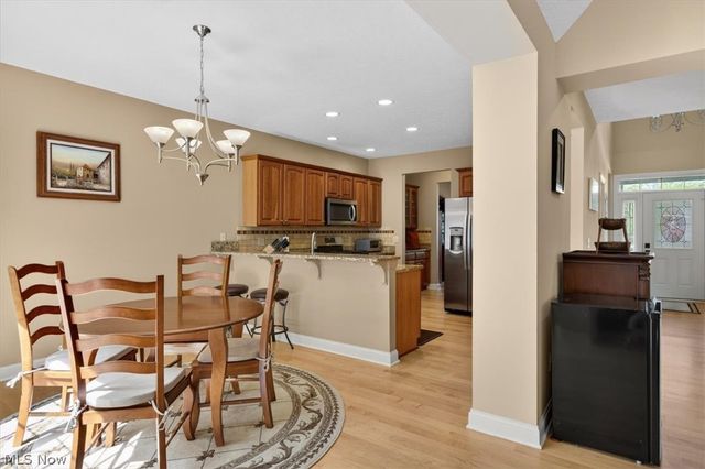 122 Haskell Drive, Bratenahl, OH 44108