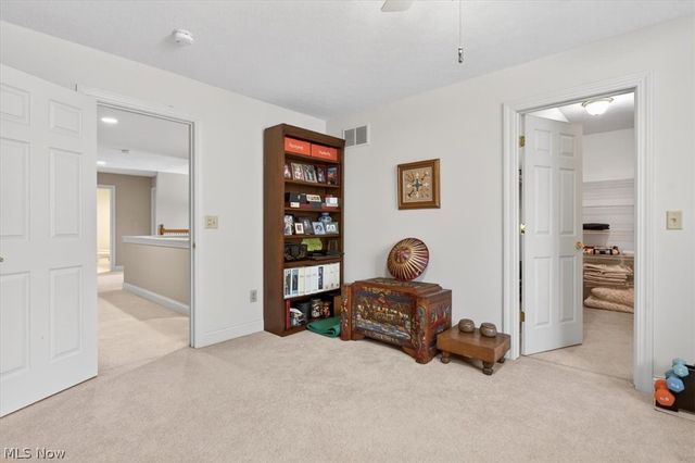 122 Haskell Drive, Bratenahl, OH 44108