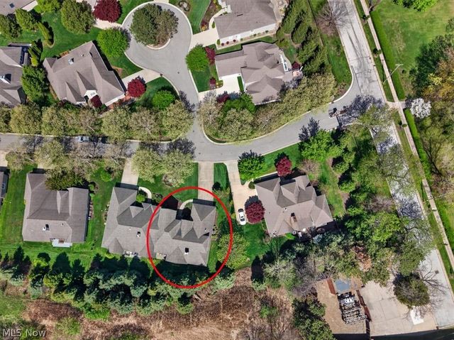 122 Haskell Drive, Bratenahl, OH 44108