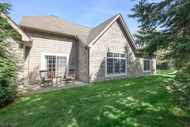 122 Haskell Drive, Bratenahl, OH 44108