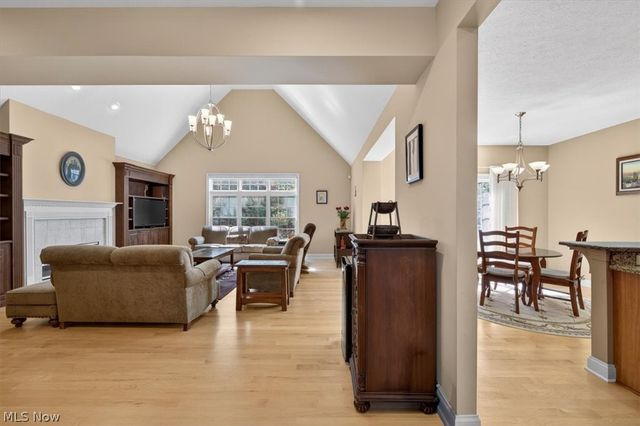122 Haskell Drive, Bratenahl, OH 44108
