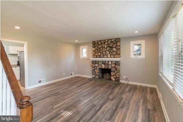 45 RUTLEDGE AVE, Trenton, NJ 08618