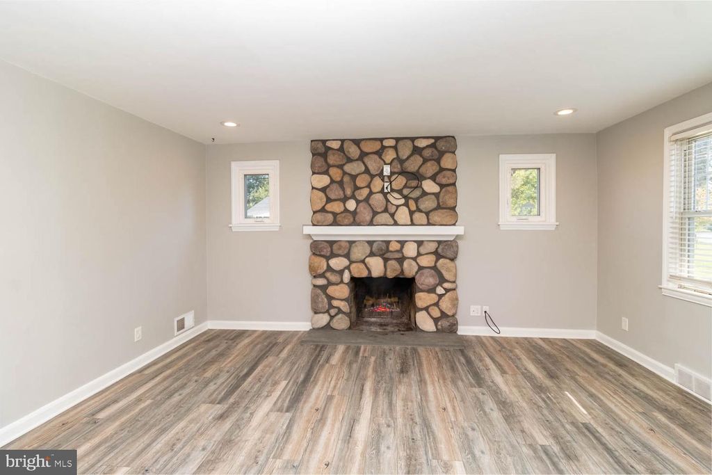 45 RUTLEDGE AVE, TRENTON, NJ 08618 — photo 5