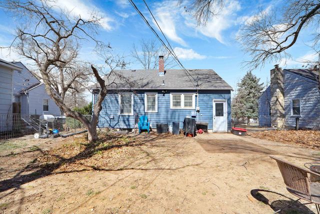 523 W Pine Street, Junction City, KS 66441