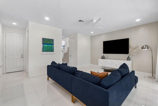 14566 White Jade Terrace, Delray Beach, FL 33446