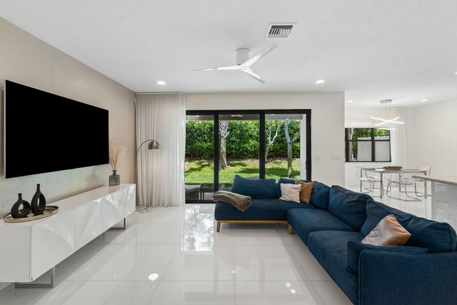 14566 White Jade Terrace, Delray Beach, FL 33446