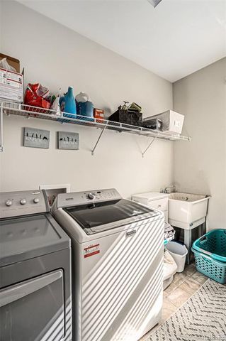 58874 Peters Barn Drive, South Lyon, MI 48178