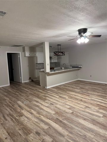 13743 Fm 1409, Old River-winfree, TX 77535