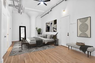 689 MYRTLE Avenue # 2H, New York City, NY 11205