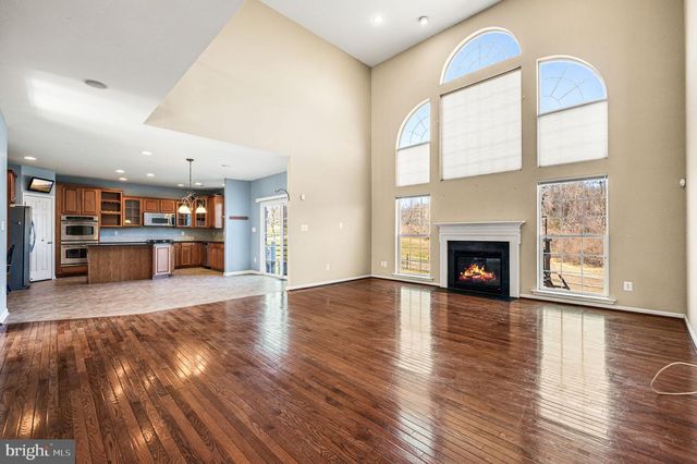 102 HAVEN CIR, Coatesville, PA 19320