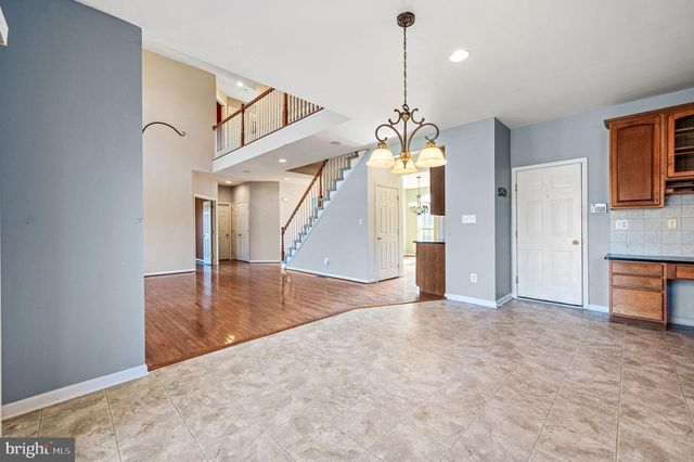 102 HAVEN CIR, Coatesville, PA 19320