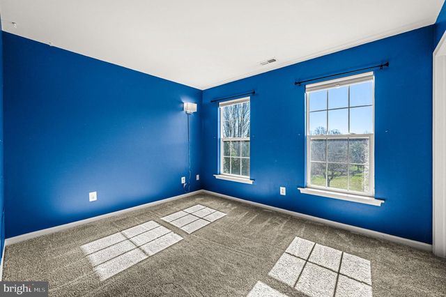 102 HAVEN CIR, Coatesville, PA 19320