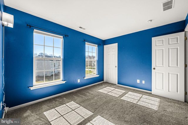 102 HAVEN CIR, Coatesville, PA 19320